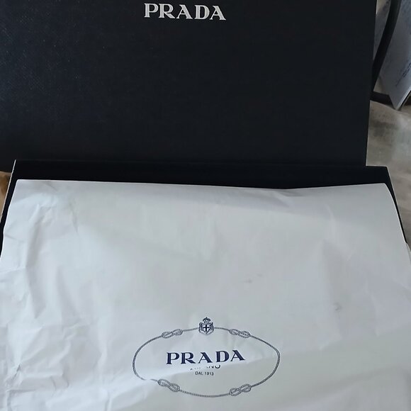 Prada Vintage Tessuto Nylon iPad Case Black - Picture 2 of 11